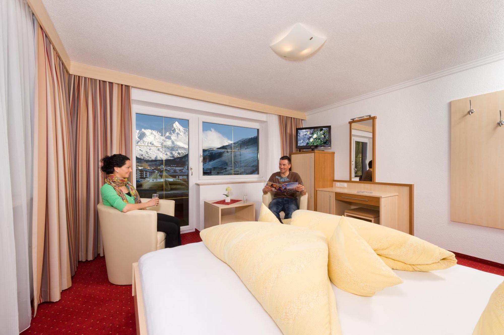 Fruehstueckspension Astoria Sölden Buitenkant foto